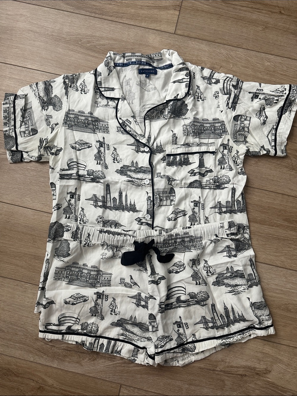 Katie Kime New York Toile Woven Shorty Pajama Set - Picture 3 of 6